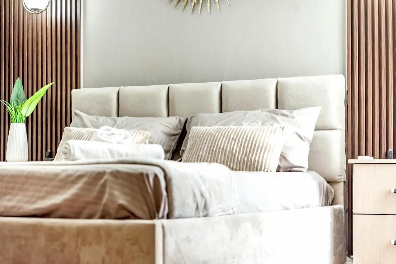 Sophie Waterfront Central Durres Apartment